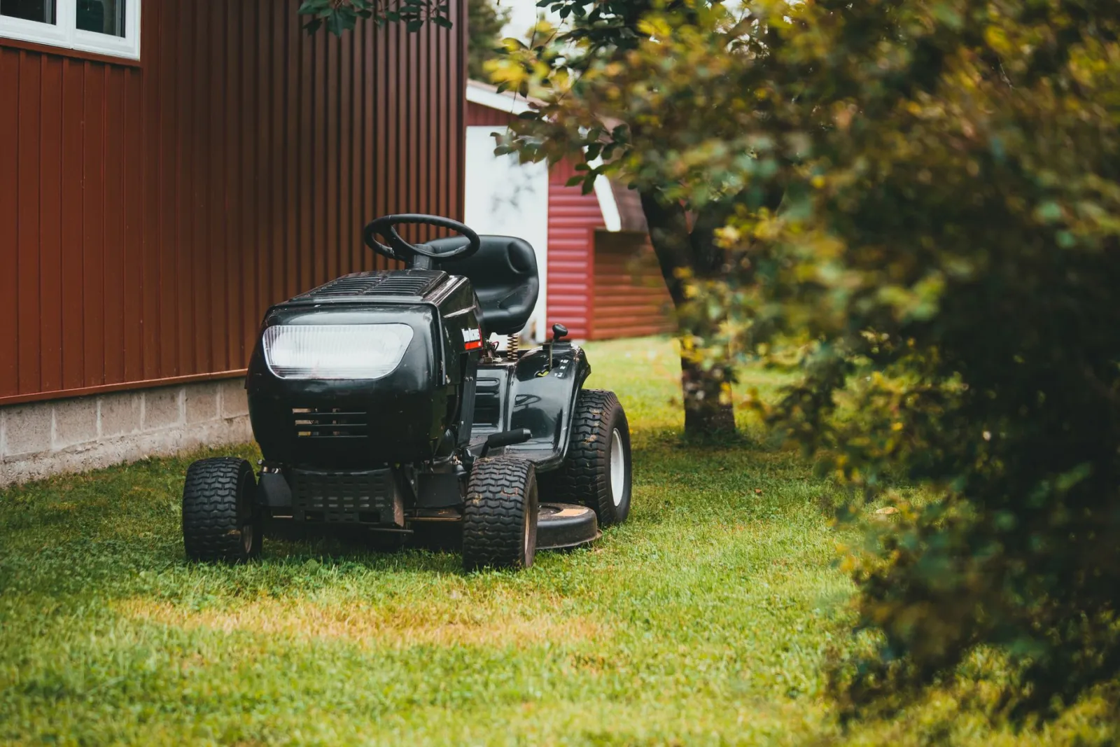 Lawn mower sale: how to find the best UK deals