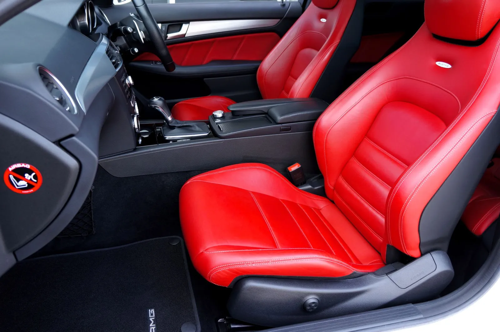 What floor mats fit my car best?